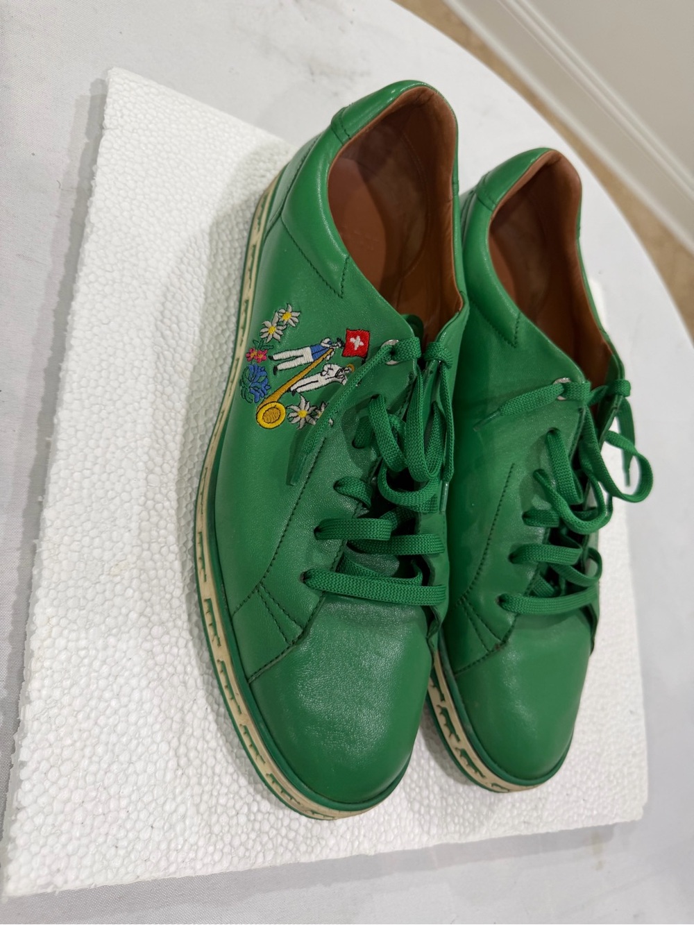Bally Green Leather Lace-Up Sneakers with Embroidered Crest - Picture 3 of 9